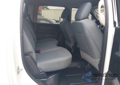 2018 Ram 2500 Tradesman 4X4 6'4 Box from USA, damaged, VIN 3C6UR5CL6JG348013